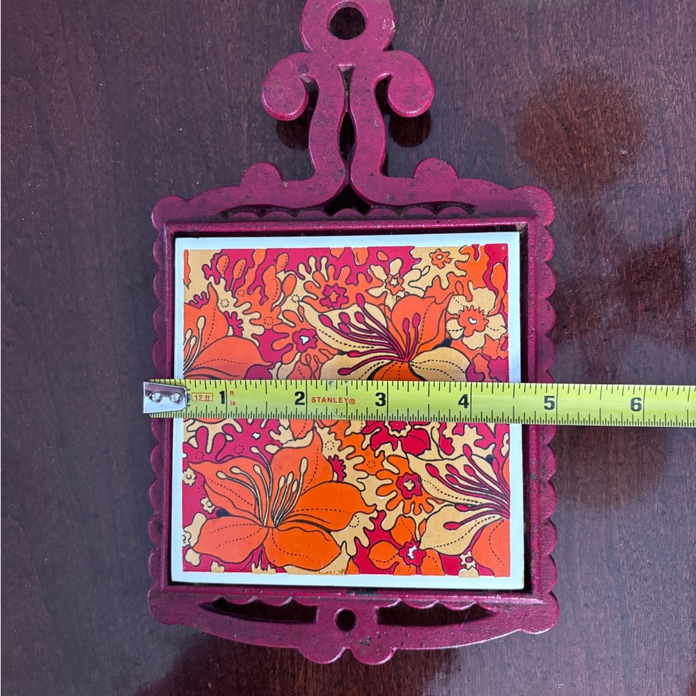 Vintage Kitchen Trivet with Floral Tile Made in Japan - Picture 8 of 10